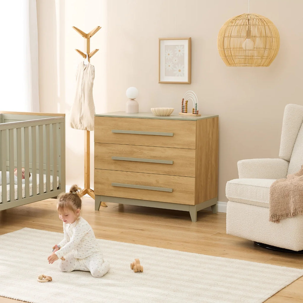Tutti Bambini Hallee Chest Changer
