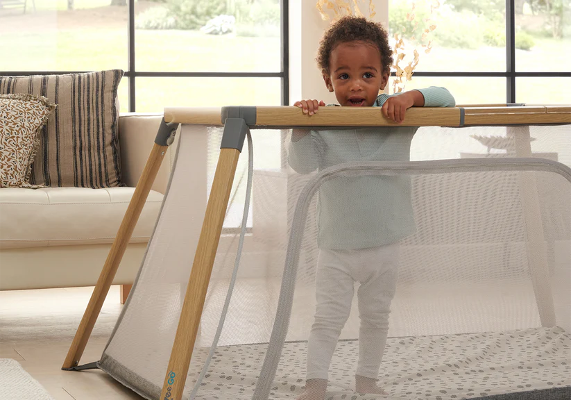 Tutti Bambini CoZee Go 3-in-1 Bassinet, Travel Cot & Playpen - Oak & Charcoal