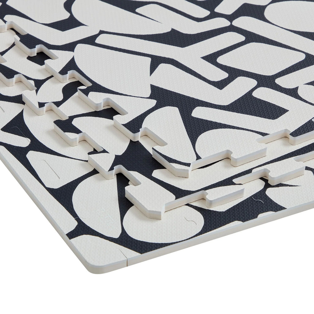Tutti Bambini Infinity Baby Playmat - Oddity Mono