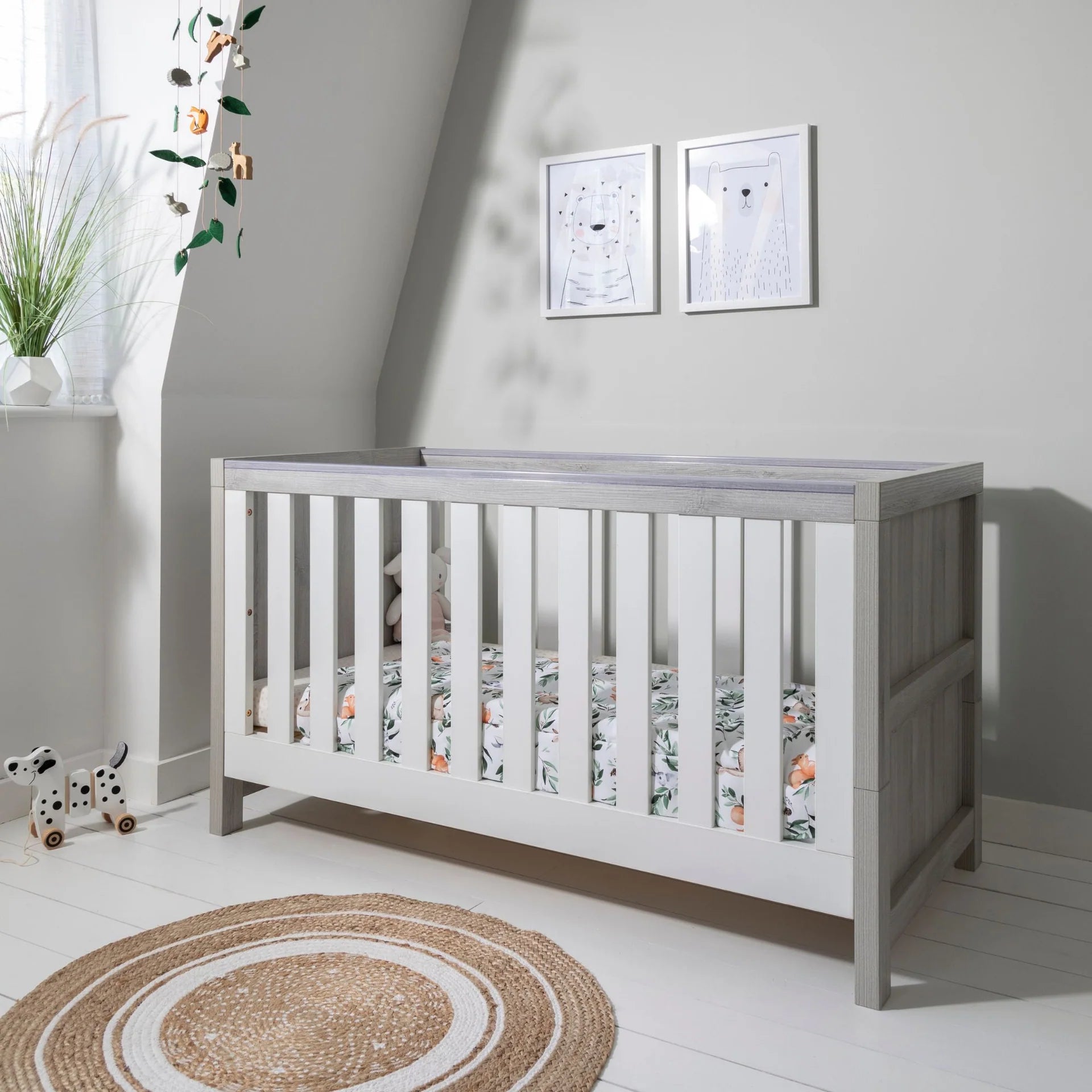 Tutti Bambini Modena Collection - Modena 3 in 1 Cot Bed