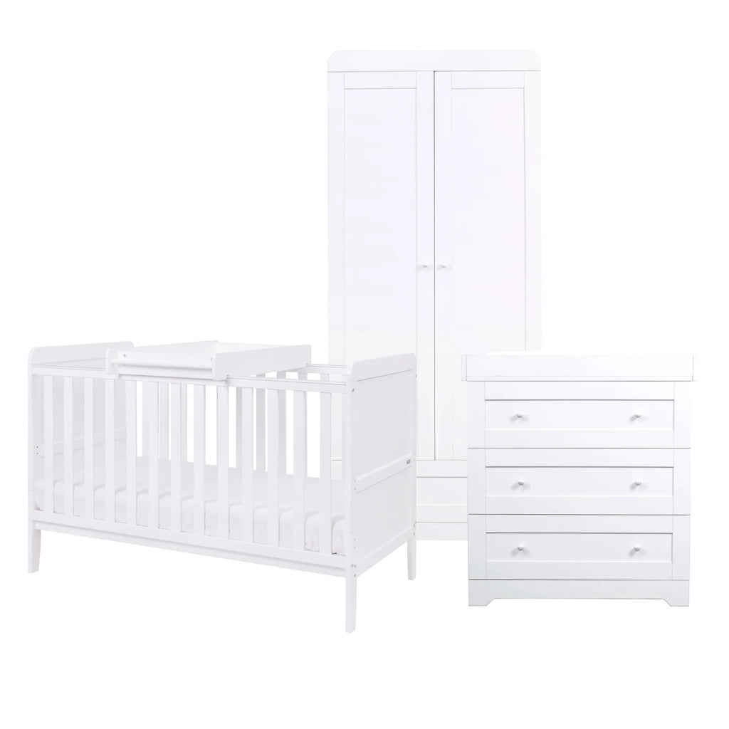 Tutti Bambini Rio Collection - Cot Bed with Cot Top Changer