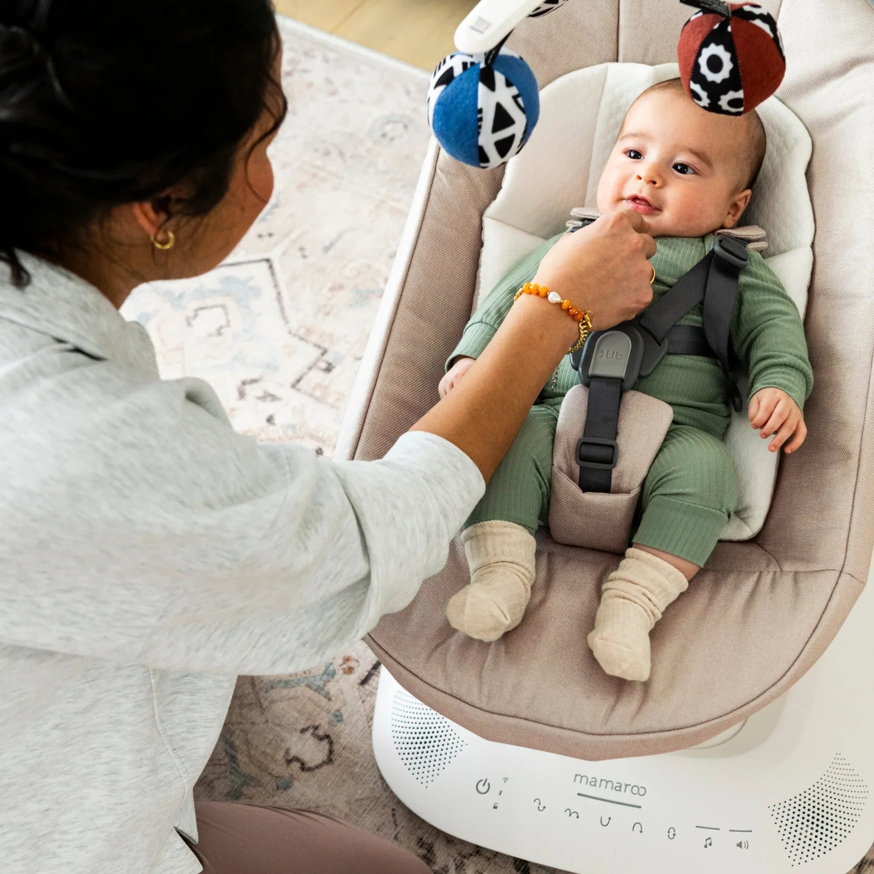 UPPAbaby | Mamaroo® Smart Swing