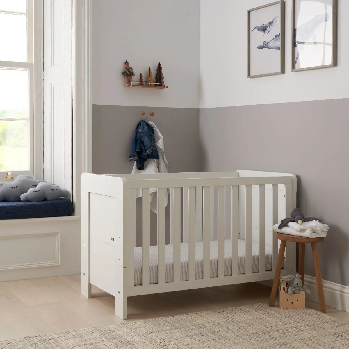 Tutti Bambini Alba Mini Cot Bed -White