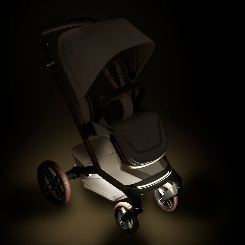 Maxi-Cosi Fame Pushchair & Cot Bundle - 4 Colours