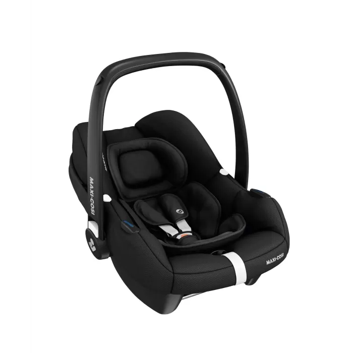 Maxi Cosi Cabriofix I-Size Car Seat and Isofix Base