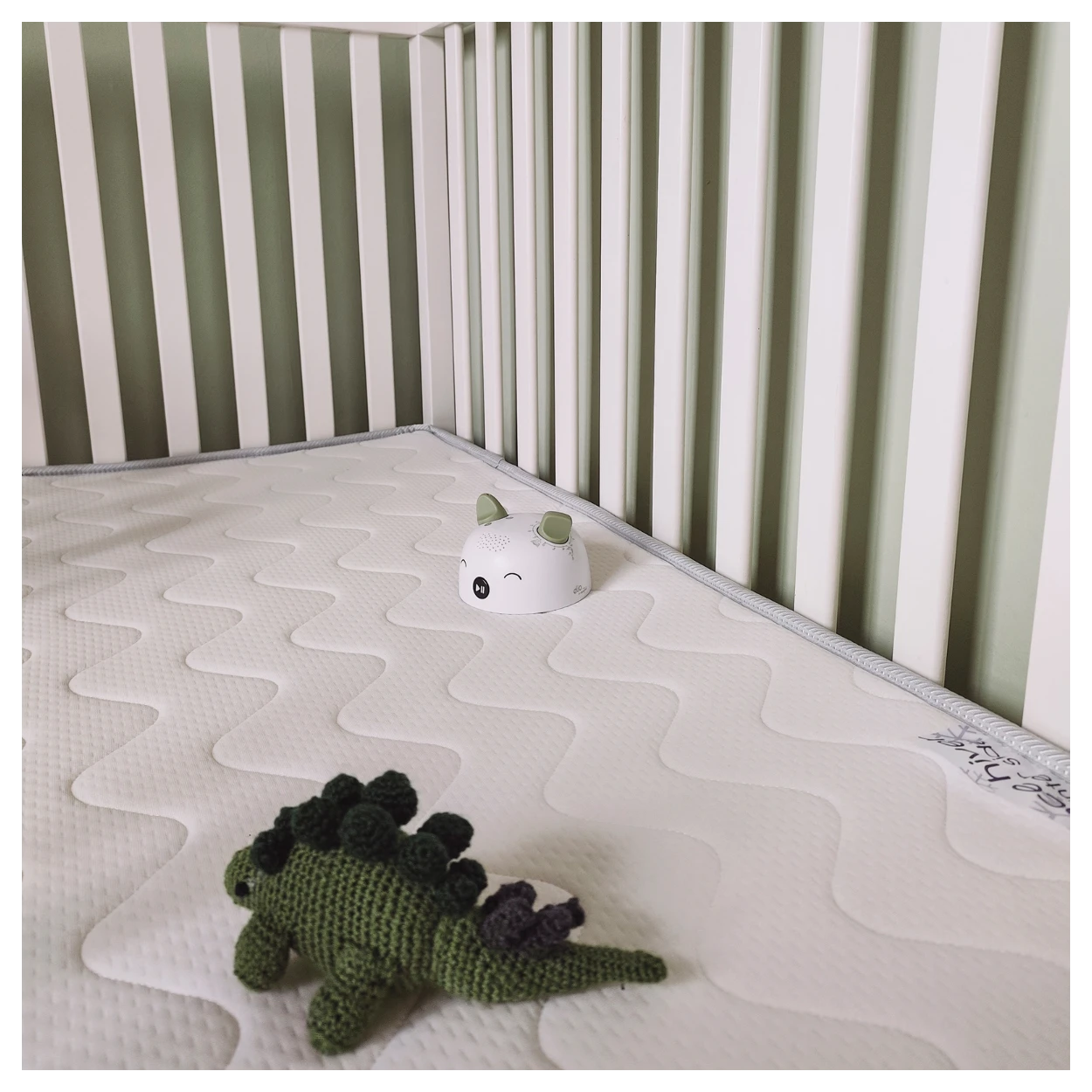 Tineo
70x140 cm Mattress for air-conditioned baby cot - Summer side/Winter side