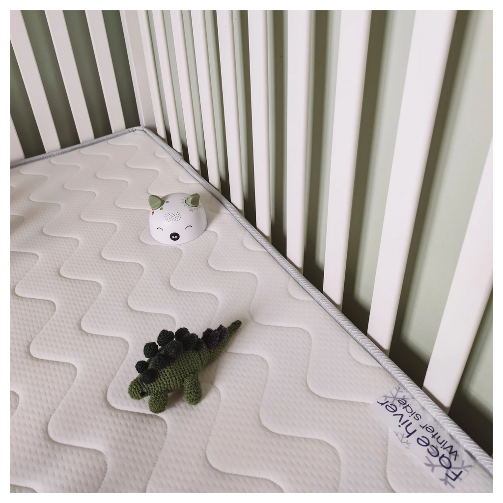 Tineo
70x140 cm Mattress for air-conditioned baby cot - Summer side/Winter side