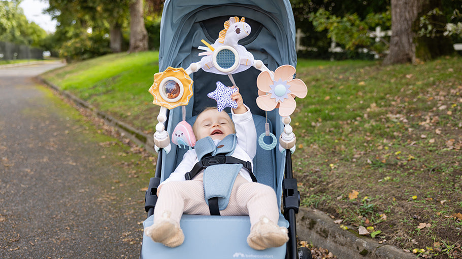 Tiny Love Stroller Arch - Unicorn Wonderlands