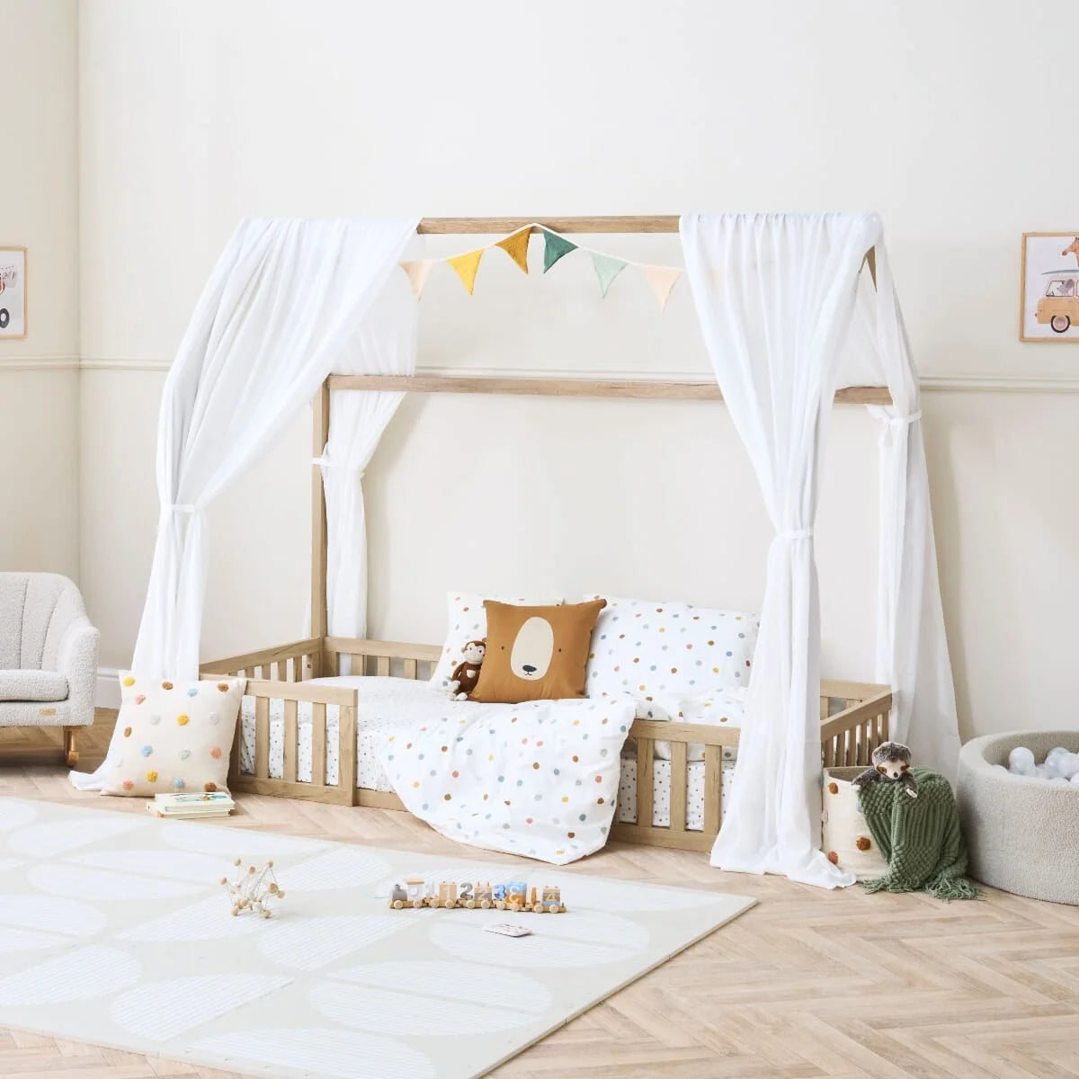 Tutti Bambini Casa Grande Floor Bed Curtains Accessory Pack - White