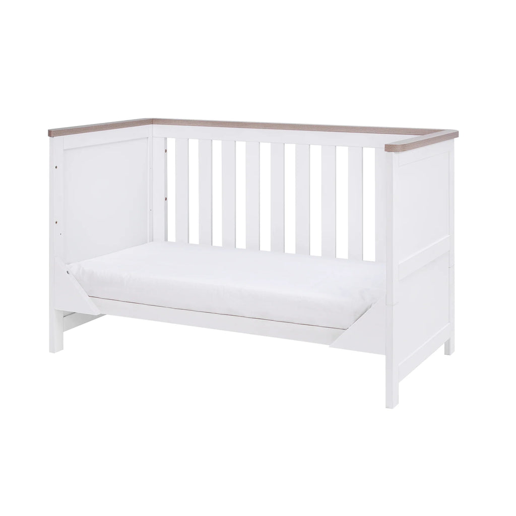 Tutti Bambini Verona Collection - Cot Bed